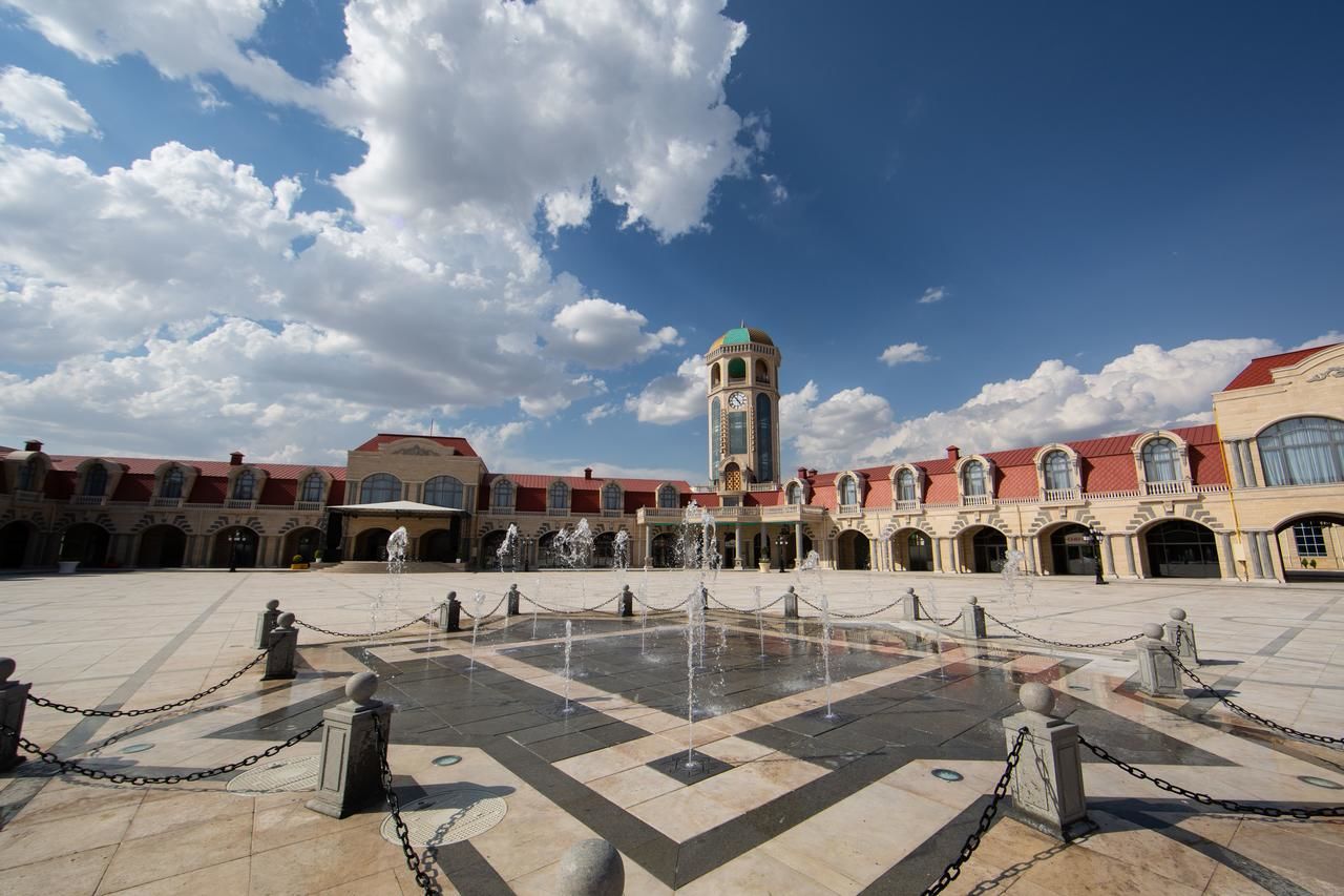 Отель Saat Meydani Nakhchivan Нахичевань-9